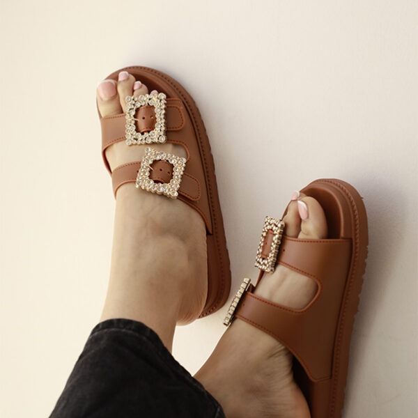 Mule Julia 0131-2