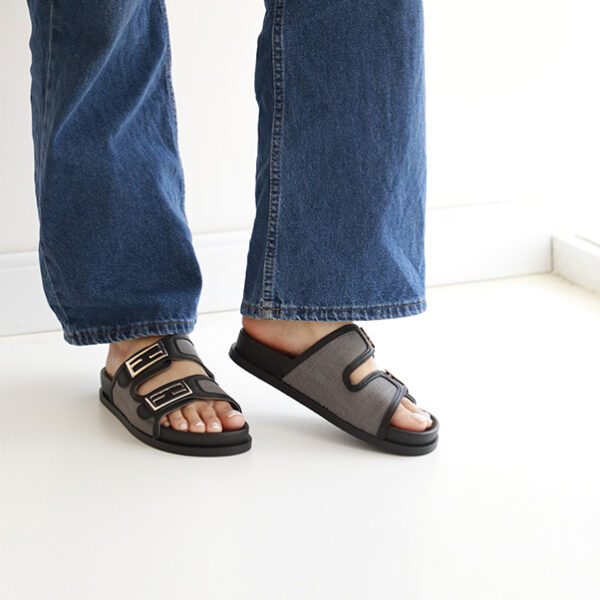 Mule Julia 0182-12