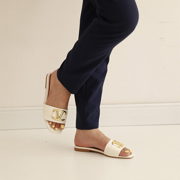 Mule Julia 0187-15