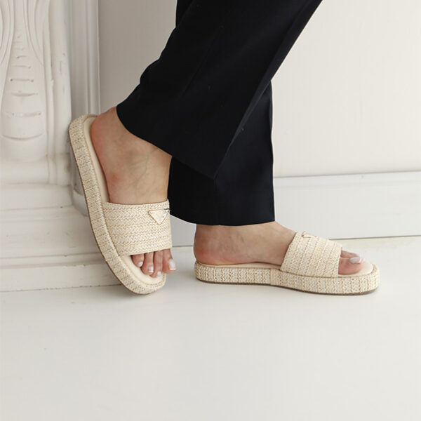 Mule Julia 1025-27