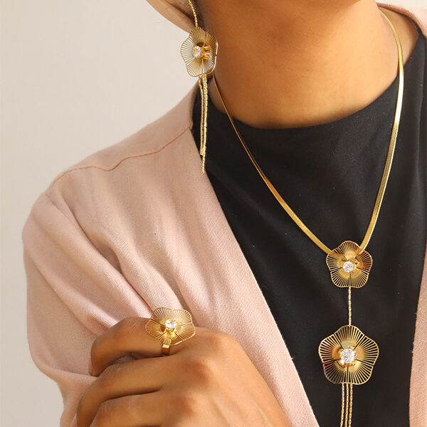 Parure 606_FLR