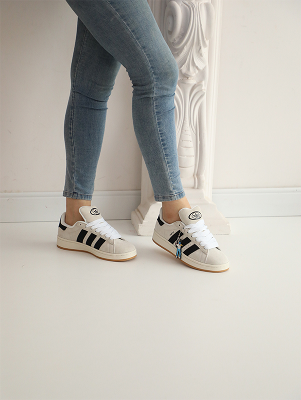 0C7A6247 Basket Compus 00s – Image 1