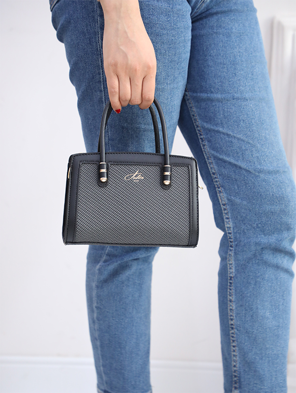 0C7A6816 Sac Julia JLS-1 – Image 1