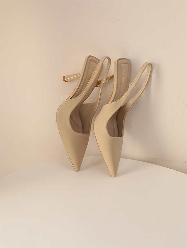 0C7A0406 Escarpin Julia A-14 – Image 1