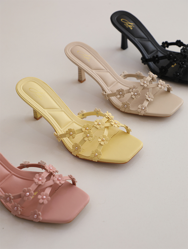 0C7A8640 Sabot Julia J-198 – Image 1