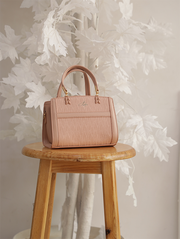 0C7A8805 Sac Julia JLS-9 – Image 1