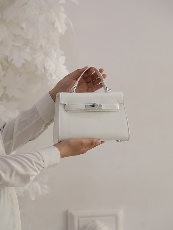 0C7A8839 Sac Julia 1849-2 – Image 1